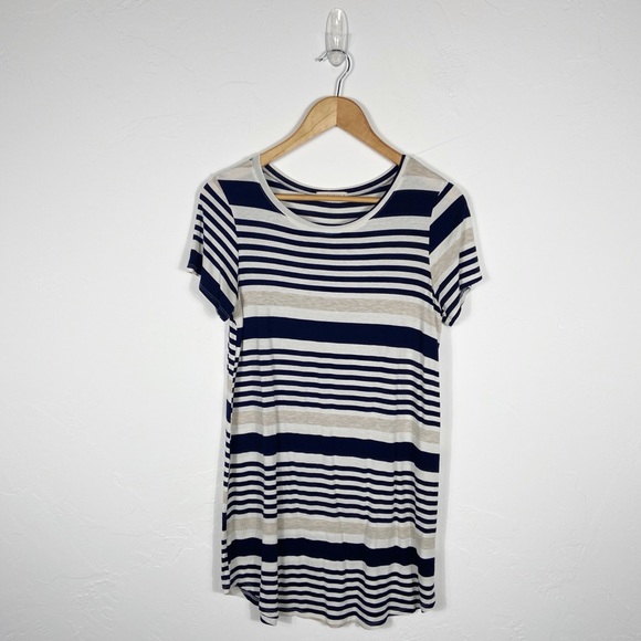 wasabi+mint Dresses & Skirts - Wasabi+Mint Striped Navy/Tan/White Dress